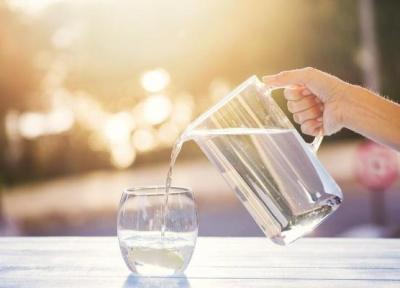معجزه نوشیدن آب با معده خالی